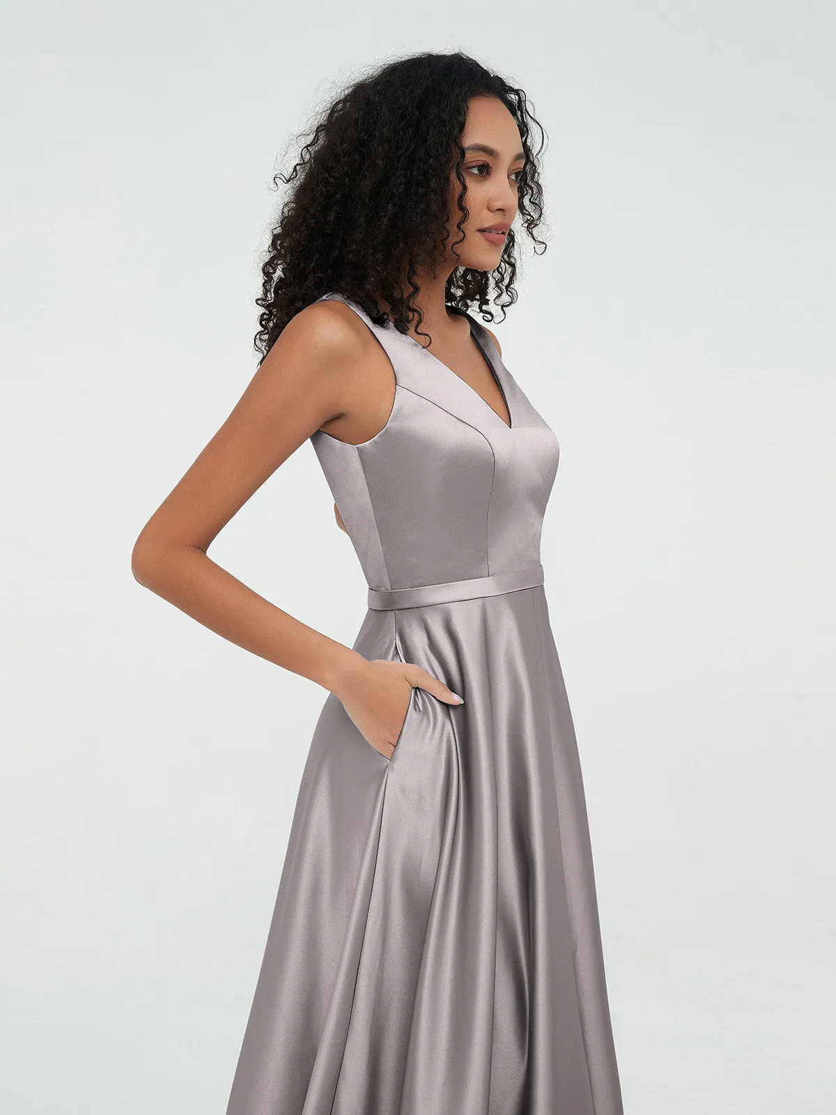 A-ligne Robes Maxi à Col en V en Satin avec Poches Argent