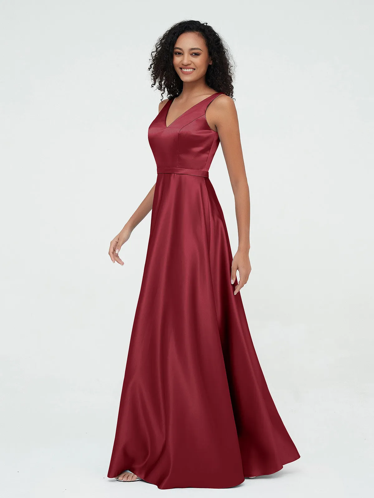 A-ligne Robes Maxi à Col en V en Satin avec Poches Bordeaux