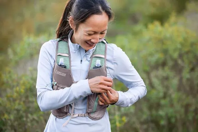 CAMELBAK  SAC TRAIL WOMEN'S ZEPHYR VEST - AVEC 2 FLASQUES