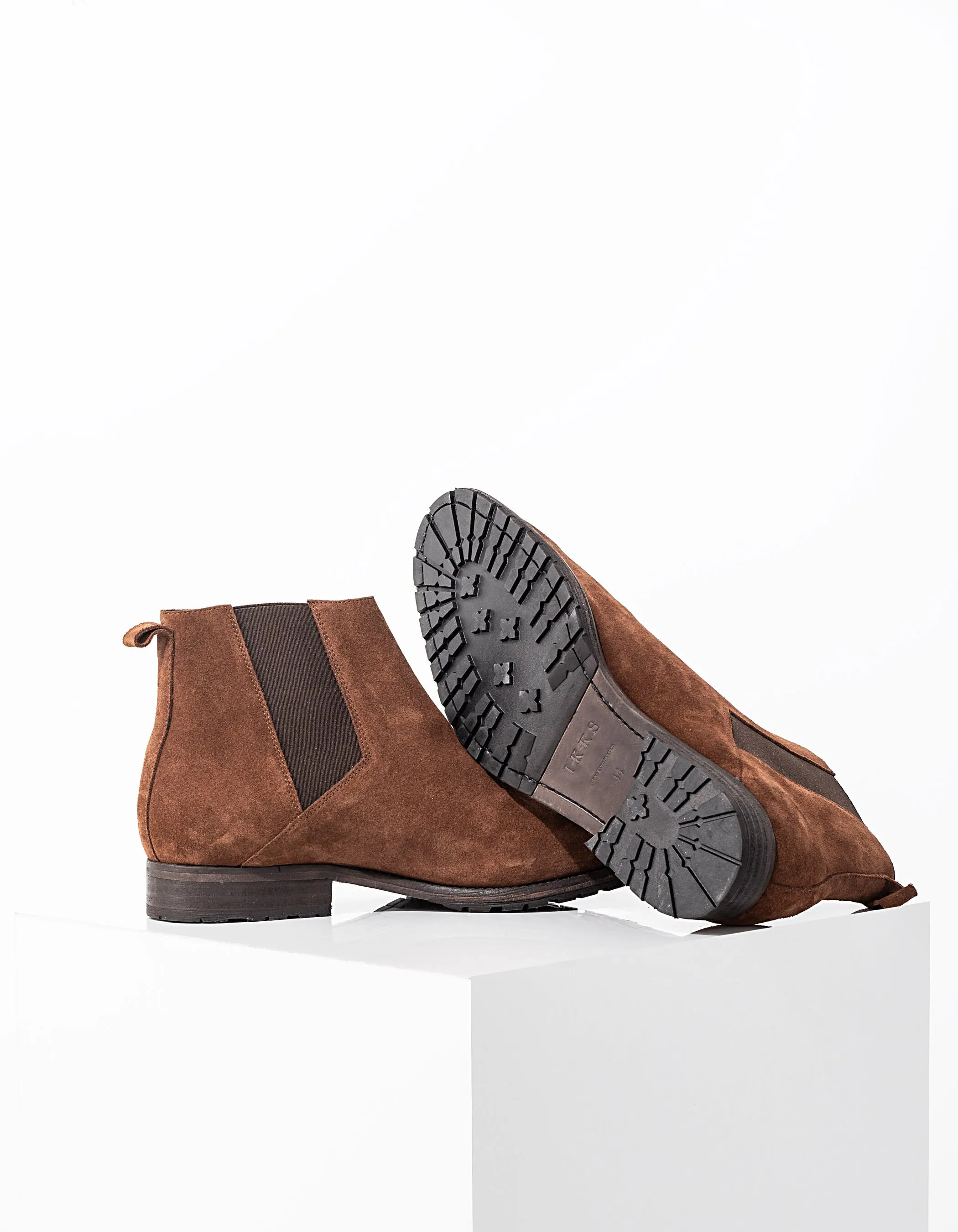 Chelsea boots cognac en cuir velours Homme