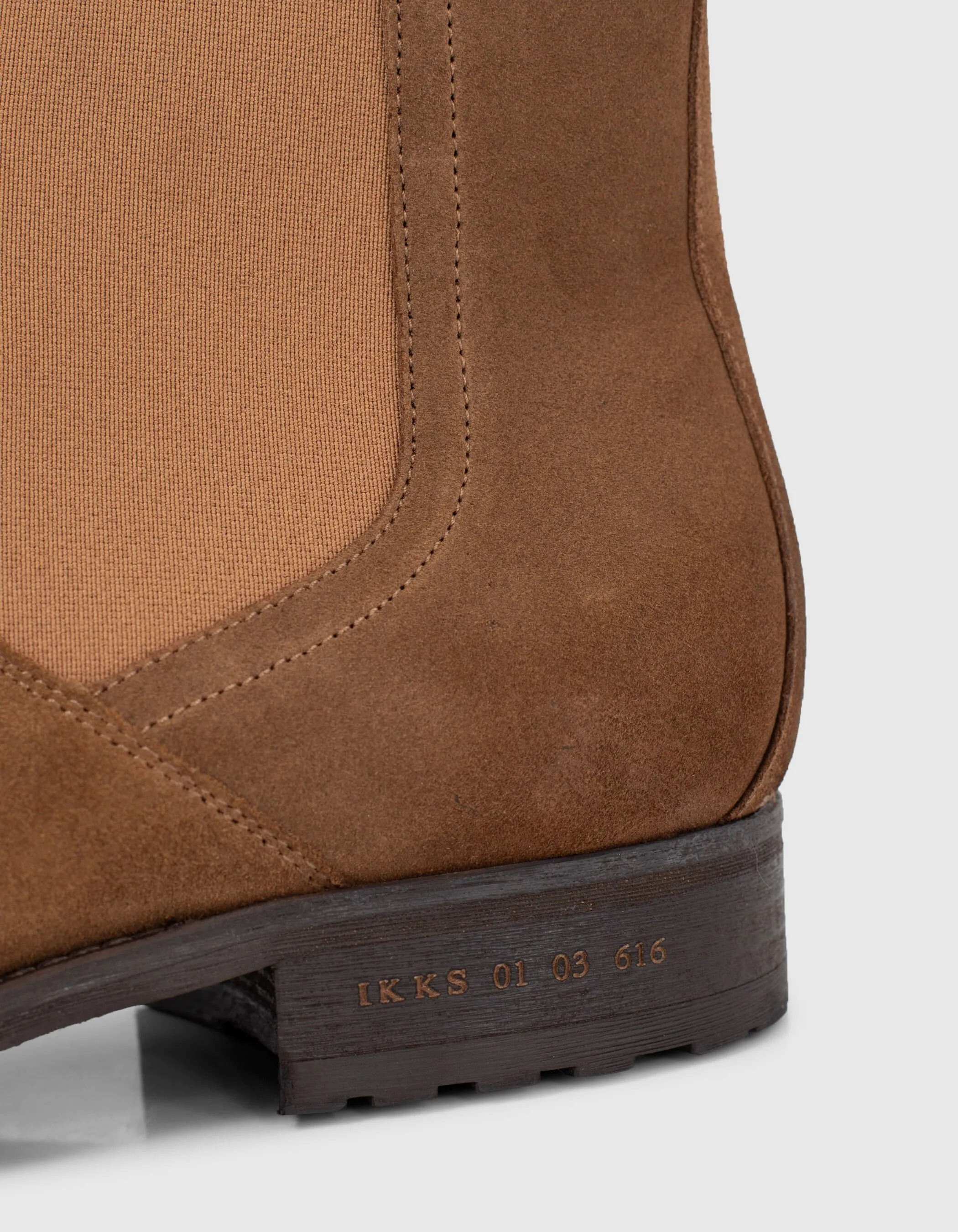 Chelsea boots tabac en cuir velours Homme