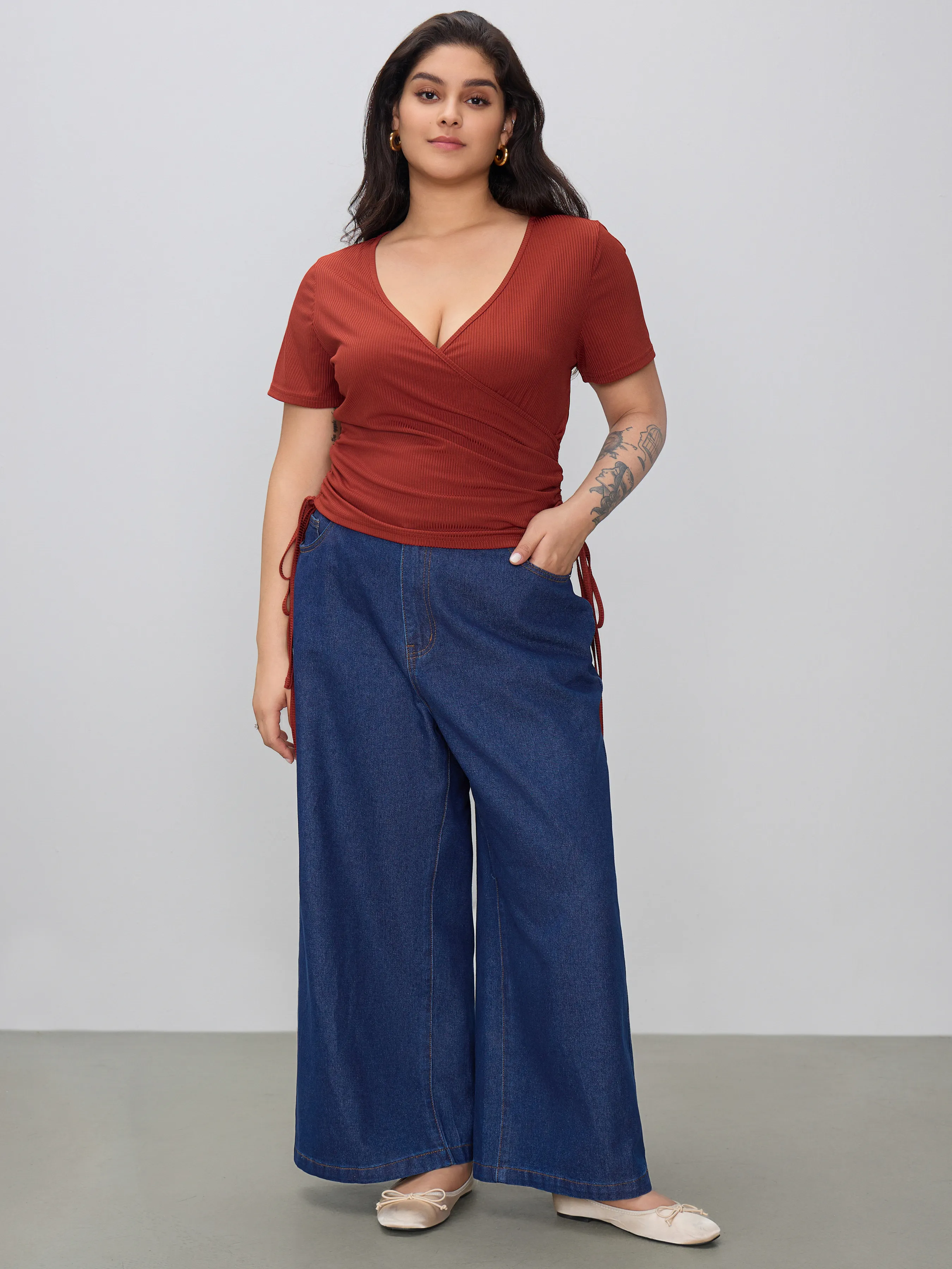  Jeans Denim à Jambe Large avec Ceinture et Poche à Taille Moyenne Curve & Plus