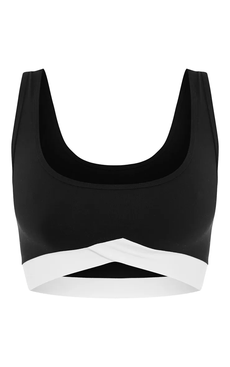 PLT Sport Brassière de sport en Sculpt noir à détail contrastant