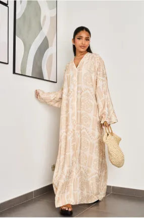 Robe beige à motifs blanc