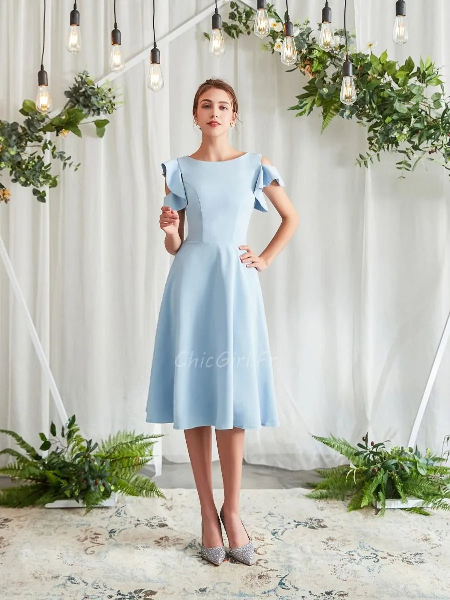 Robes De Soirée étudiante Epaule Ouverte Courte Bleu Clair Satin Simple