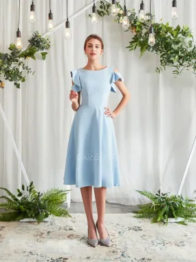 Robes De Soirée étudiante Epaule Ouverte Courte Bleu Clair Satin Simple