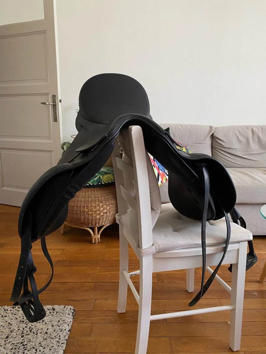 Selle dressage Tekna 17,5