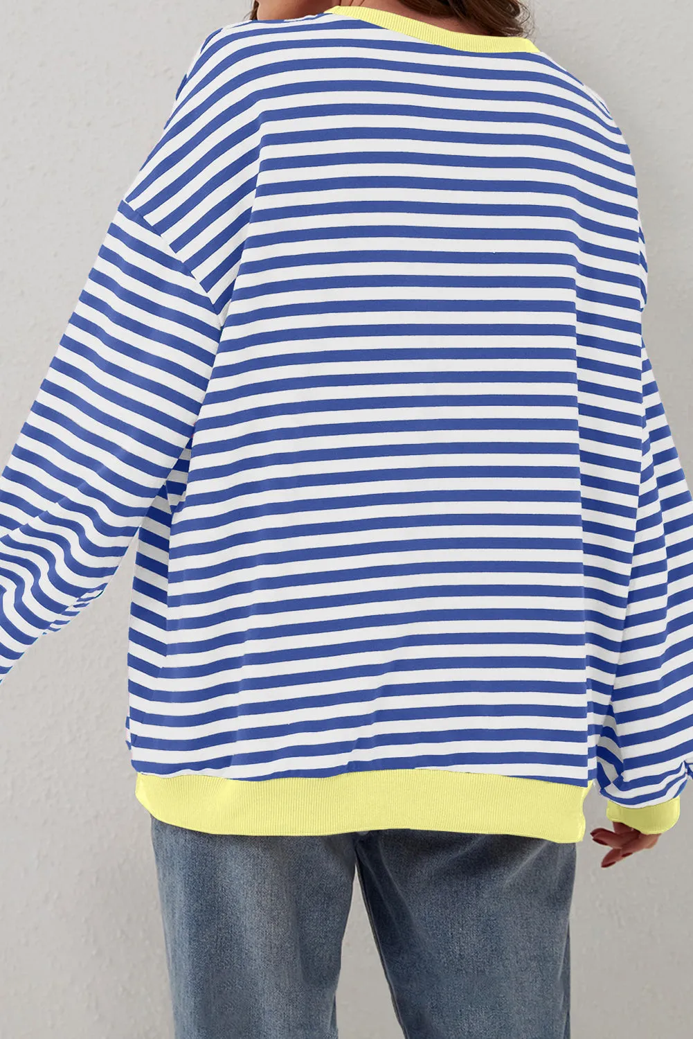 Sweat-shirt sur-dimensionné à rayures bleues *