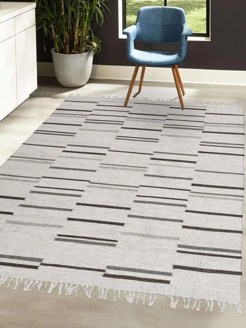 Tapis kilim tissé main en laine FOPTAN Care&Fair - Gris