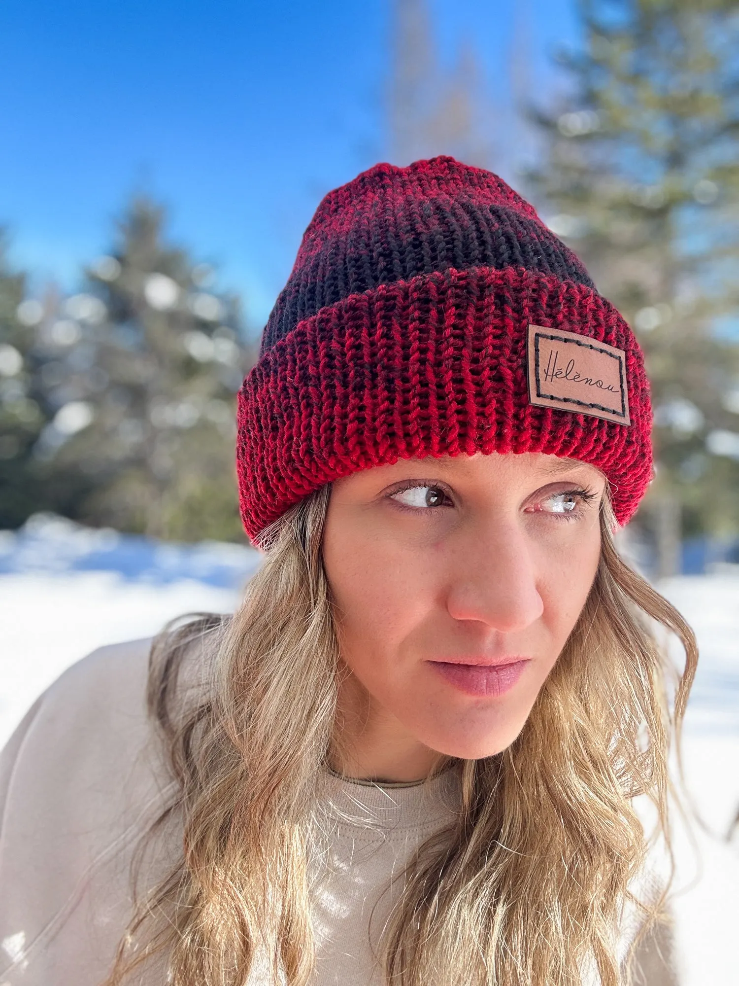 Tuque tricotée avec ourlet - Rouge et Noir